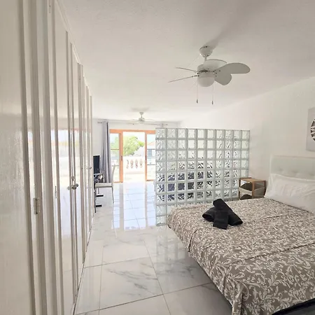 Port Royale * أرونا